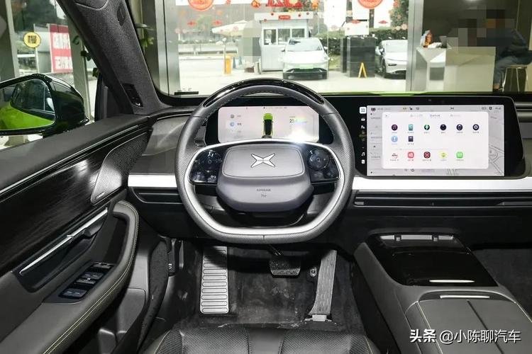 小鵬汽車p7:轎跑造型+鵬翼門,nedc續航670km